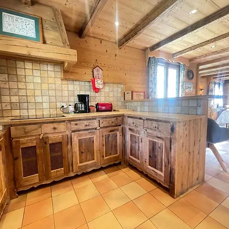A Pour 8 Pers Avec Terrasse Et Wifi Inclus - Fr-1-505-225 * Flumet