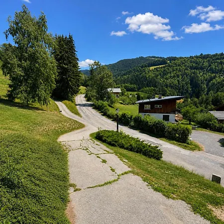 Chalet Familial A Flumet, 8 Pers, Balcons Et Jardin Flumet