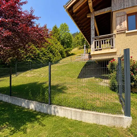 Familial A Flumet, 8 Pers, Balcons Et Jardin *